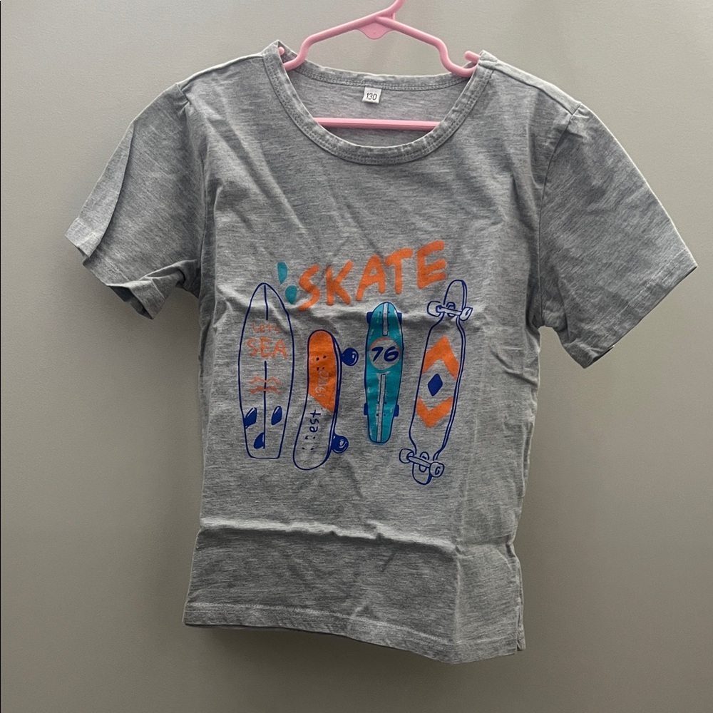 Gray Skateboard Graphic Kids T-Shirt